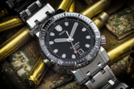 Biatec-Leviathan-01-diving-watch-water-resistance-300-m-pic-02